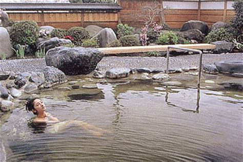 群馬温泉やすらぎの湯 - 温泉と宇宙の意外な関係性